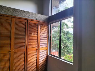 Casa de 3 alcobas en venta en Escobero, Envigado, 147 m² · foto 16 de 20