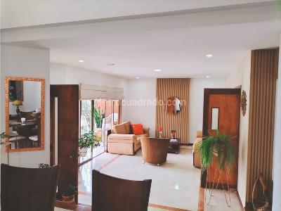 Casa de 3 alcobas en venta en San Jose, Sabaneta, 340 m² · foto 12 de 20