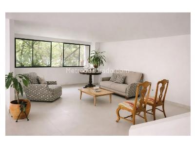 Apartamento de 4 alcobas en venta en El Poblado, Medellín, 230 m² · foto 10 de 18