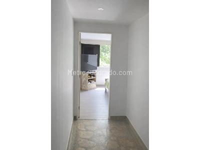 Apartamento de 4 alcobas en venta en El Poblado, Medellín, 230 m² · foto 12 de 18