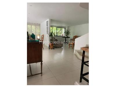 Apartamento de 4 alcobas en venta en El Poblado, Medellín, 230 m² · foto 9 de 18