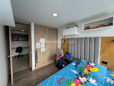 Apartamento de 3 alcobas en venta en Las Palmas, Medellín, 88 m² · foto 16 de 20