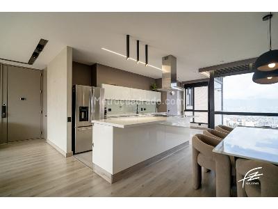 Apartamento de 3 alcobas en venta en El Poblado, Medellín, 198 m² · foto 10 de 20