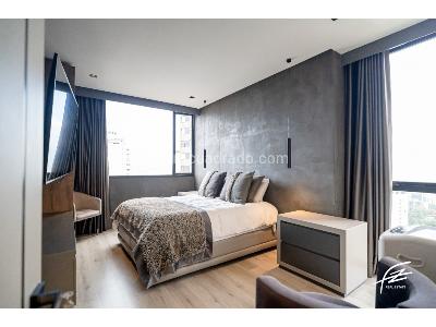 Apartamento de 3 alcobas en venta en El Poblado, Medellín, 198 m² · foto 16 de 20