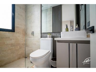 Apartamento de 3 alcobas en venta en El Poblado, Medellín, 198 m² · foto 18 de 20