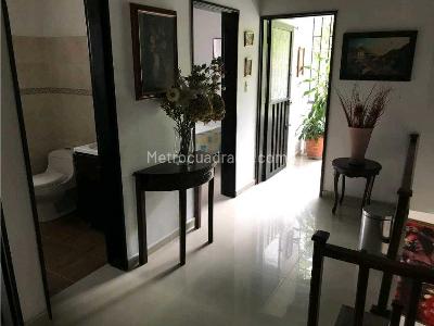 Casa de 4 alcobas en venta en Belen, Medellín, 180 m² · foto 10 de 16