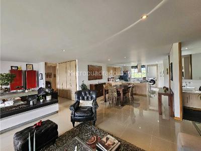 Apartamento en venta en Loma De Benedictinos, Envigado · foto 2 de 20