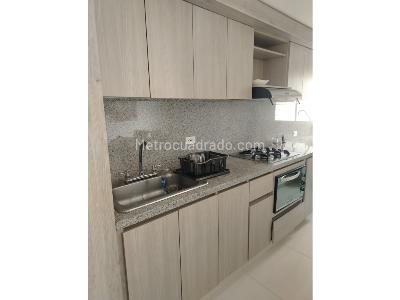 Apartamento en venta en Prados De Sabaneta, Sabaneta · foto 3 de 15