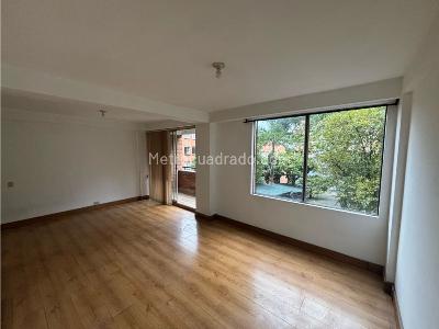 Apartamento de 3 alcobas en arriendo en Loma Benedictinos, Envigado, 89 m² · foto 3 de 17