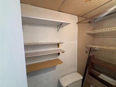 Apartamento de 3 alcobas en arriendo en Loma Benedictinos, Envigado, 89 m² · foto 5 de 17