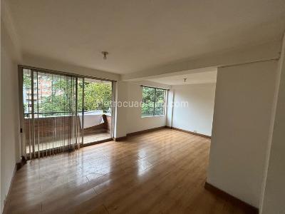 Apartamento de 3 alcobas en arriendo en Loma Benedictinos, Envigado, 89 m² · foto 12 de 17