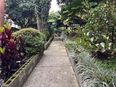 Apartamento de 3 alcobas en arriendo en Loma Benedictinos, Envigado, 89 m² · foto 17 de 17