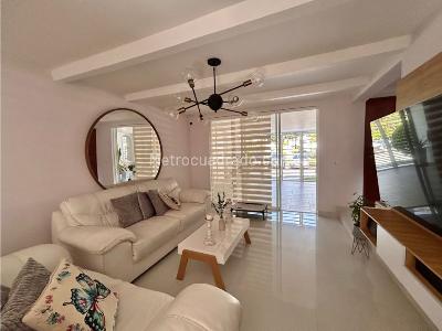 Casa de 3 alcobas en venta en Diego Echavarria, Medellín, 174 m² · foto 5 de 20