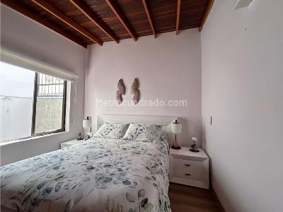 Casa de 3 alcobas en venta en Diego Echavarria, Medellín, 174 m² · foto 11 de 20
