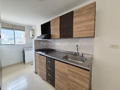 Apartamento en venta en Suramerica, Itagüí · foto 6 de 13