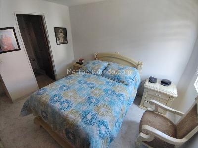 Apartamento en venta en Florida Nueva, Medellín · foto 8 de 16