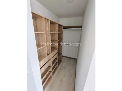Apartamento de 2 alcobas en venta en Suramerica, Itagüí, 82 m² · foto 12 de 16