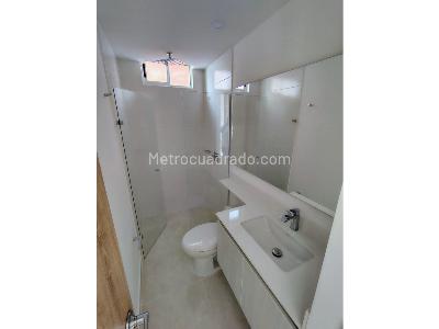 Apartamento de 2 alcobas en venta en Suramerica, Itagüí, 82 m² · foto 13 de 16