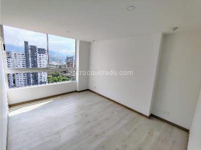 Apartamento de 2 alcobas en venta en Suramerica, Itagüí, 82 m² · foto 14 de 16