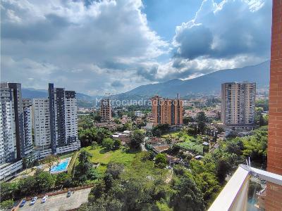 Apartamento de 2 alcobas en venta en Suramerica, Itagüí, 82 m² · foto 2 de 16