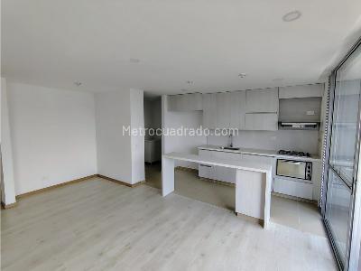Apartamento de 2 alcobas en venta en Suramerica, Itagüí, 82 m² · foto 4 de 16