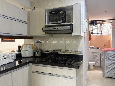 Apartamento en venta en Calasanz, Medellín · foto 7 de 20
