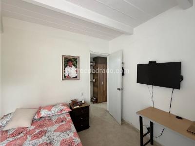 Apartamento en venta en Calasanz, Medellín · foto 12 de 20
