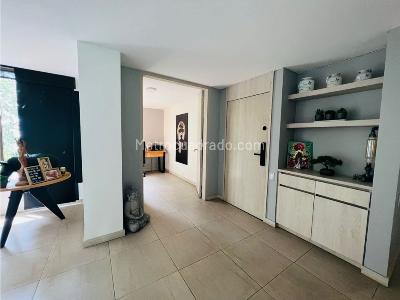 Apartamento en venta en Loma De Los Gonzalez, Medellín · foto 14 de 20