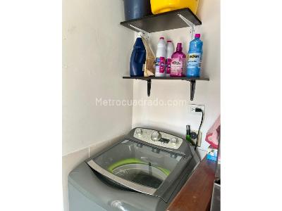 Apartamento de 3 alcobas en venta en Laureles, Medellín, 89 m² · foto 7 de 16