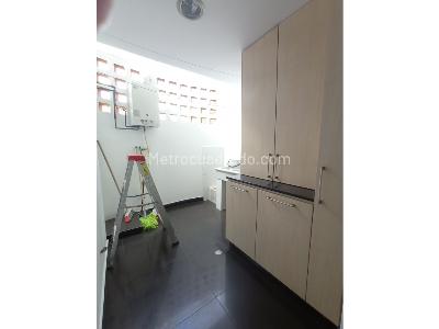 Casa de 5 alcobas en venta en Alto De Las Palmas, Medellín, 389 m² · foto 9 de 20