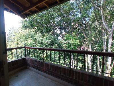 Casa de 5 alcobas en venta en Alto De Las Palmas, Medellín, 389 m² · foto 15 de 20