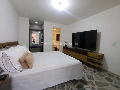 Apartamento en venta en Laureles, Medellín · foto 16 de 17