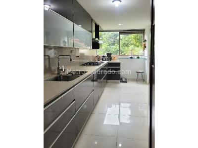 Apartamento en venta en Los Balsos, Medellín · foto 6 de 16