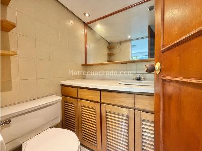 Apartamento en venta en El Poblado, Medellín · foto 13 de 13