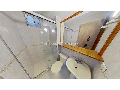 Apartamento de 3 alcobas en venta en El Poblado, Medellín, 82 m² · foto 4 de 19