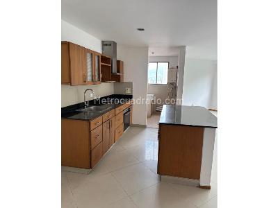 Apartamento de 3 alcobas en venta en Avesmaria, Sabaneta, 114 m² · foto 3 de 20
