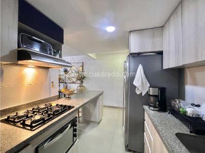 Apartamento en venta en Suramerica, Itagüí · foto 10 de 20
