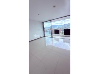Apartamento en venta en Suramerica, Itagüí · foto 6 de 17