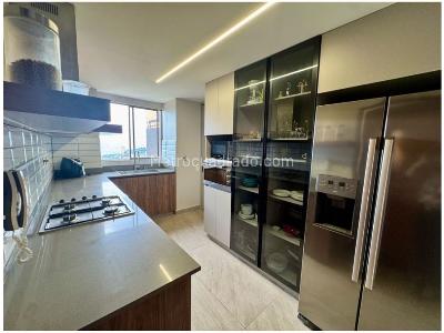 Apartamento de 3 alcobas en venta en La Calera, Medellín, 172 m² · foto 8 de 20