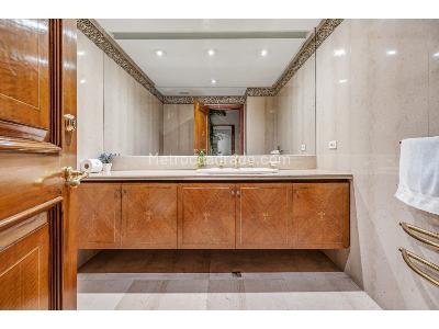 Apartamento de 5 alcobas en venta en El Poblado, Medellín, 988 m² · foto 8 de 20
