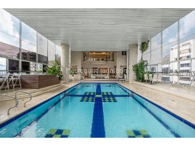 Apartamento de 5 alcobas en venta en El Poblado, Medellín, 988 m² · foto 12 de 20