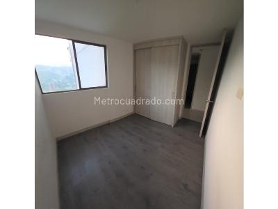 Apartamento de 3 alcobas en venta en Las Lomitas, Sabaneta, 72 m² · foto 8 de 10