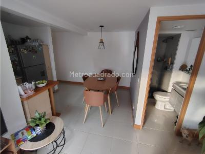 Apartamento de 3 alcobas en venta en Cañaveralejo, Sabaneta, 63 m² · foto 5 de 15