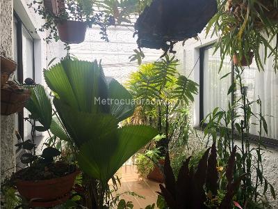 Casa de 4 alcobas en venta en Estadio, Medellín, 254 m² · foto 10 de 20
