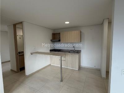 Apartamento en venta en Ditaires, Itagüí · foto 9 de 20