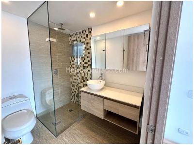 Apartamento en venta en El Poblado, Medellín · foto 13 de 13