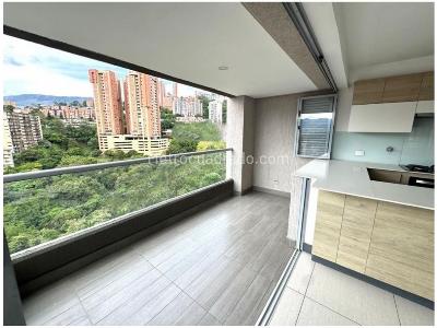 Apartamento en venta en El Poblado, Medellín · foto 4 de 13