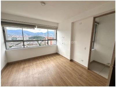 Apartamento en venta en El Poblado, Medellín · foto 7 de 13