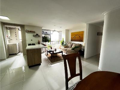 Apartamento de 3 alcobas en venta en El Poblado, Medellín, 85 m² · foto 7 de 18