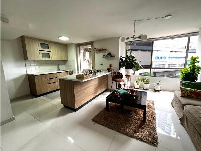 Apartamento de 3 alcobas en venta en El Poblado, Medellín, 85 m² · foto 8 de 18